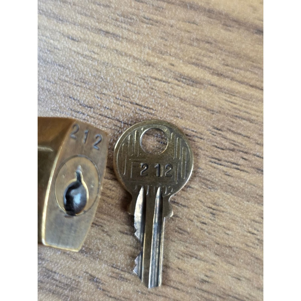 Louis Vuitton Padlock and Key 212 Gold Brass Good Authentic LV Charm Accessory - Picture 3 of 4